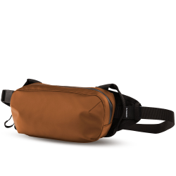 Поясная сумка WANDRD D1 Fanny Pack Оранжевая Поясная сумка WANDRD D1 Fanny Pack Оранжевая
